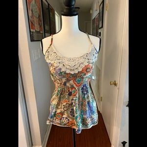 Colorful tank top for spring.